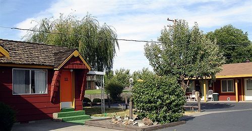 Modoc Inn アルトゥラス エクステリア 写真